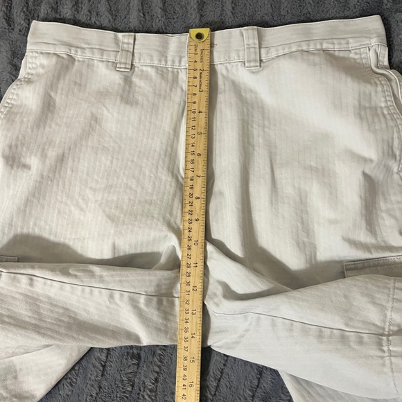 Patagonia Organic Cotton Cargo Shorts Mens 34 Khaki Herringbone Outdoor Casual - Picture 9 of 11